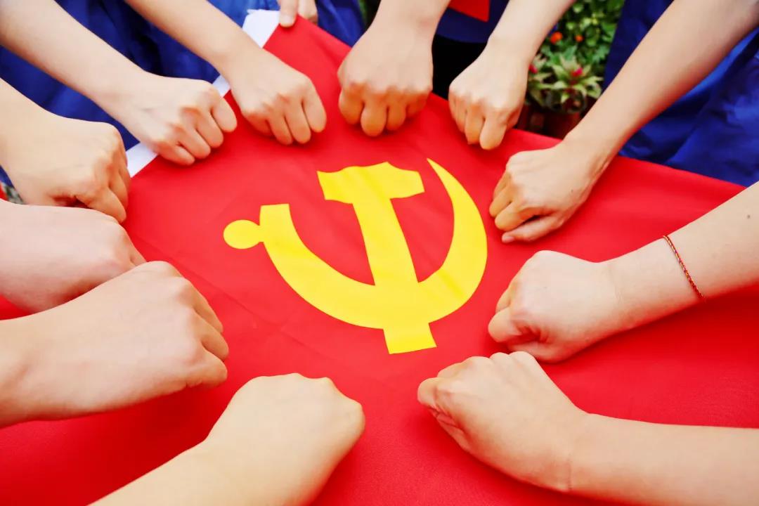 山西省草莓视频黄色機械有限公司熱烈慶祝中國共產黨成立100周年